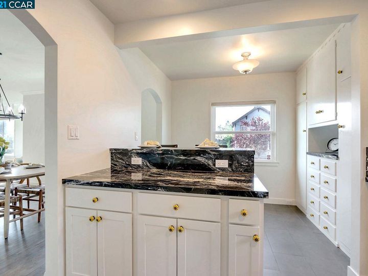 3801 Ardley Ave, Oakland, CA | Glenview Dist.. Photo 14 of 36