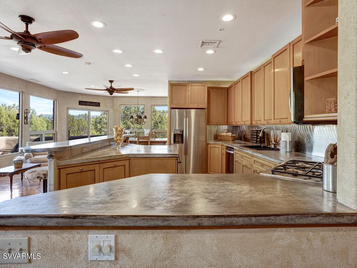 385 Foothills South Dr, Sedona, AZ | Foothills S 1. Photo 14 of 77