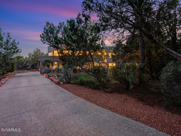 385 Foothills South Dr, Sedona, AZ | Foothills S 1. Photo 59 of 77