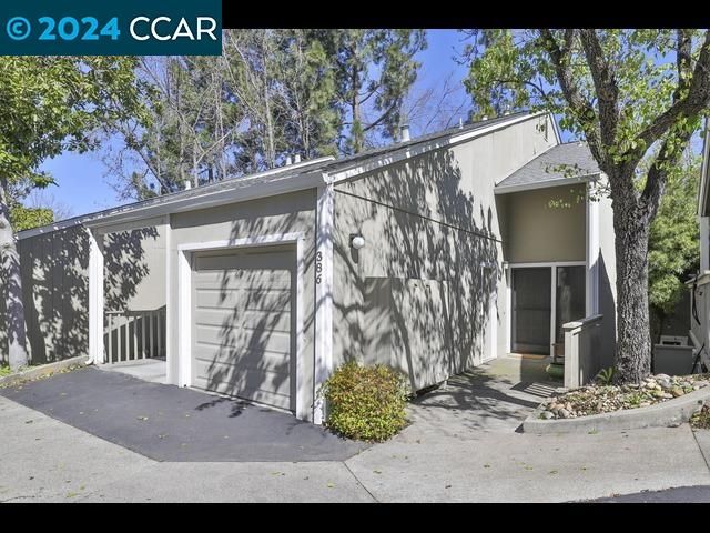 386 Camelback Rd, Pleasant Hill, CA, 94523 Townhouse. Photo 22 of 30