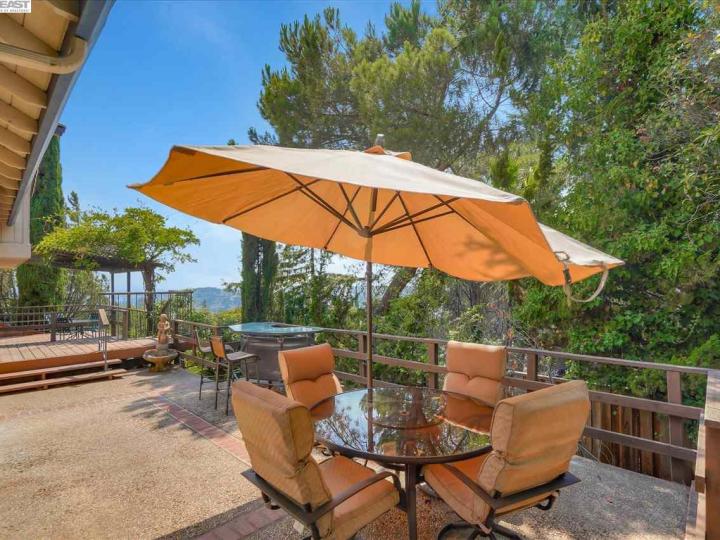 3872 Brookdale Blvd, Castro Valley, CA | Lake Chabot. Photo 21 of 31