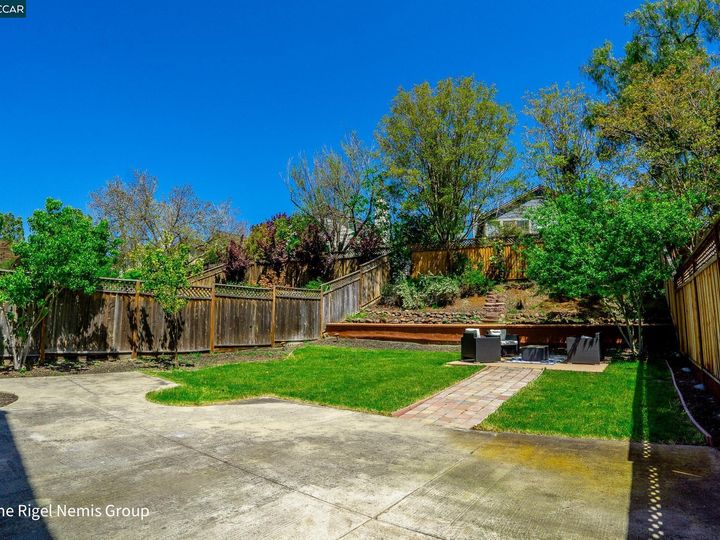 402 Orchard View Ave, Martinez, CA | Westaire Manor. Photo 36 of 46