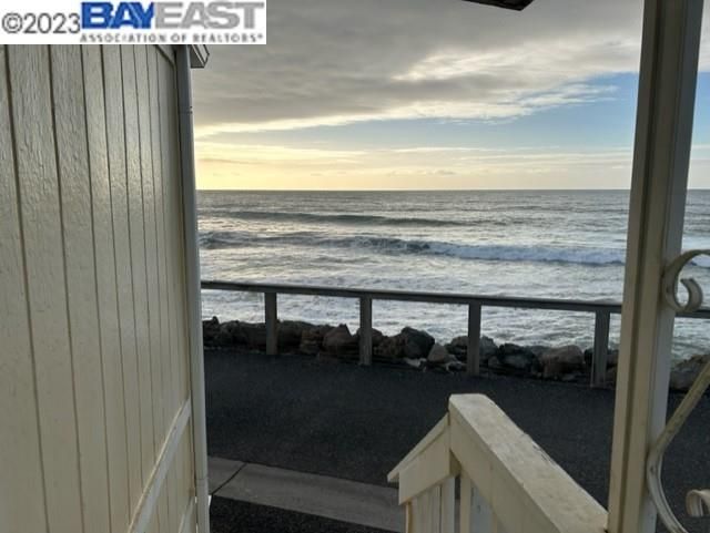 404 4th Ave, Pacifica, CA | . Photo 23 of 44