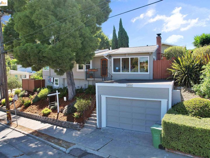 4056 Loma Vista Ave, Oakland, CA | Redwood Heights. Photo 11 of 48