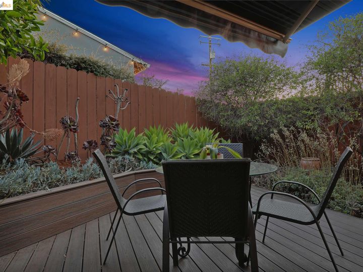 4056 Loma Vista Ave, Oakland, CA | Redwood Heights. Photo 16 of 48
