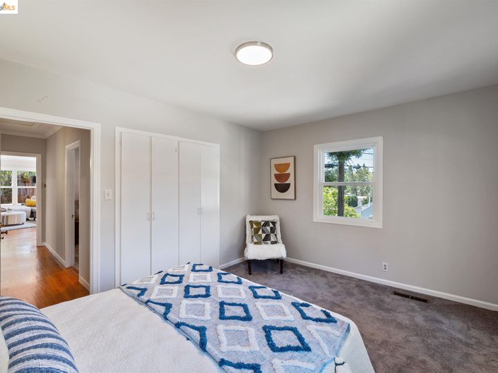 4056 Loma Vista Ave, Oakland, CA | Redwood Heights. Photo 28 of 48