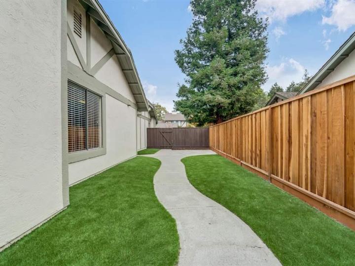 4193 Tanager Cmm, Fremont, CA, 94555 Townhouse. Photo 21 of 28