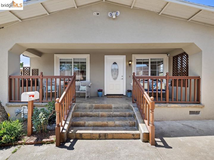 4239 Quigley Pl, Oakland, CA | Allendale. Photo 1 of 40