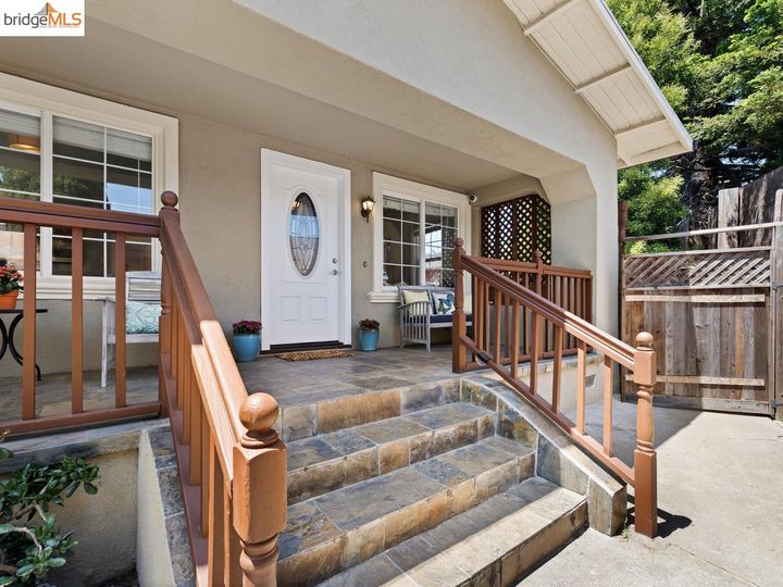 4239 Quigley Pl, Oakland, CA | Allendale. Photo 39 of 40