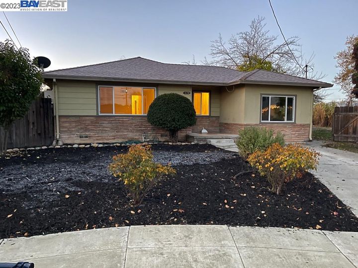 429 Willow Ct, Livermore, CA | Jensen Tract. Photo 1 of 2