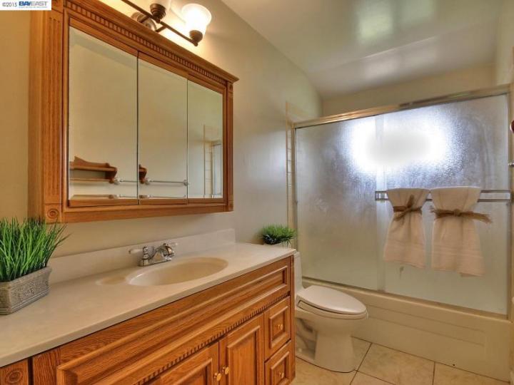4355 Brookwood Ave, Fremont, CA | Fremont Fields. Photo 14 of 22
