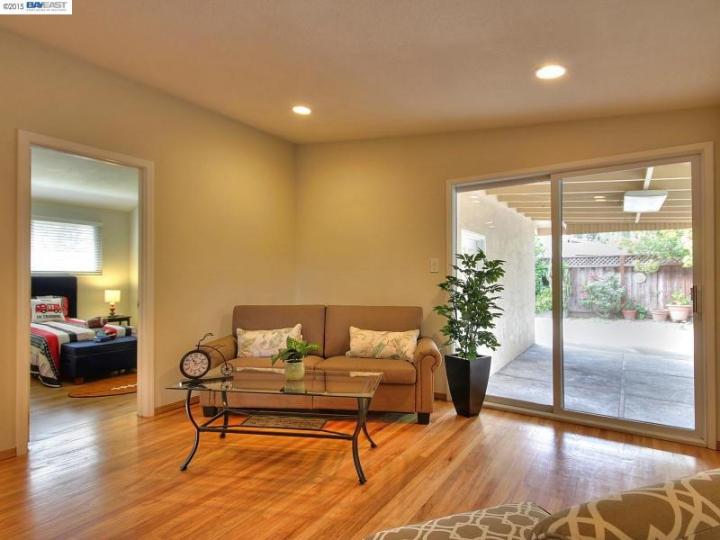 4355 Brookwood Ave, Fremont, CA | Fremont Fields. Photo 10 of 22