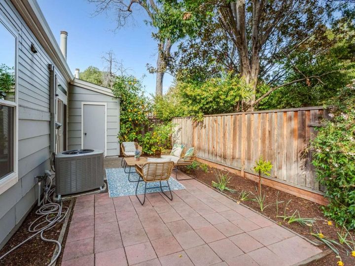 437 Rhone Ct, Mountain View, CA, 94043 Townhouse. Photo 28 of 32