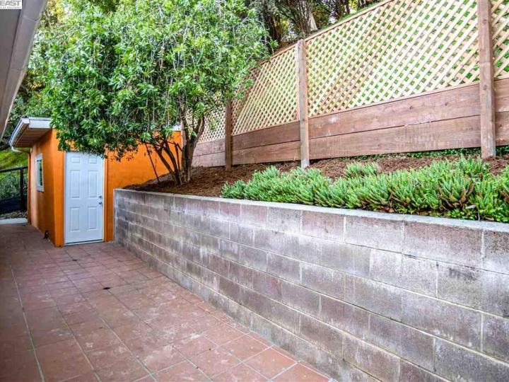4399 Whittle Ave, Oakland, CA | . Photo 28 of 33