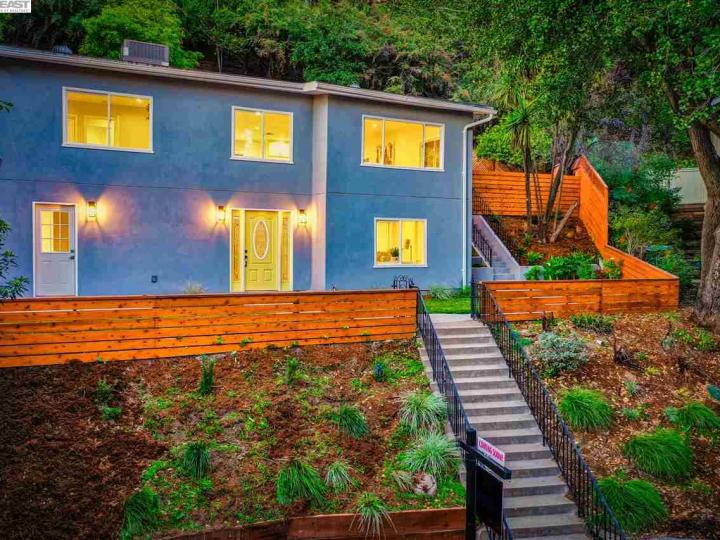 4399 Whittle Ave, Oakland, CA | . Photo 4 of 33