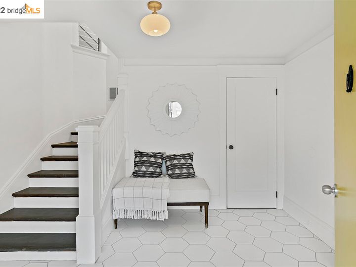 450 26th Ave, San Francisco, CA | Outer Richmond. Photo 12 of 44