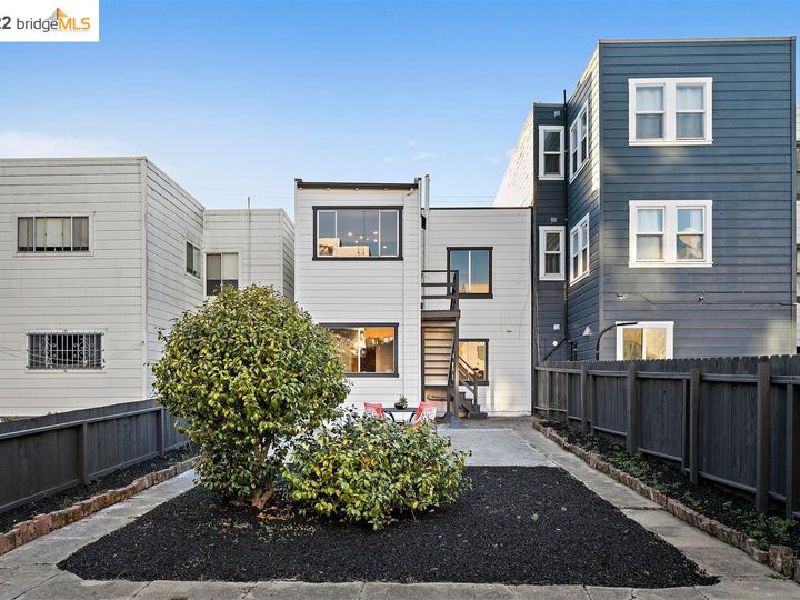 450 26th Ave, San Francisco, CA | Outer Richmond. Photo 30 of 44
