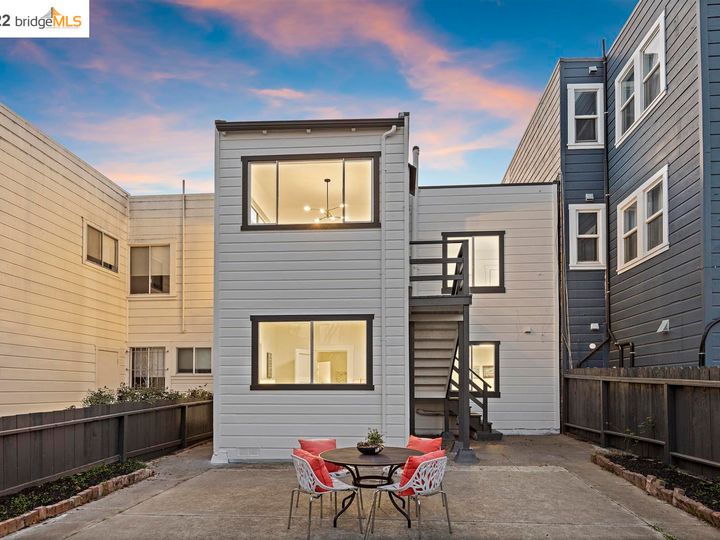 450 26th Ave, San Francisco, CA | Outer Richmond. Photo 32 of 44