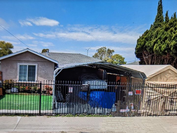 451 Darien Ave, Oakland, CA | Brookfield. Photo 1 of 13