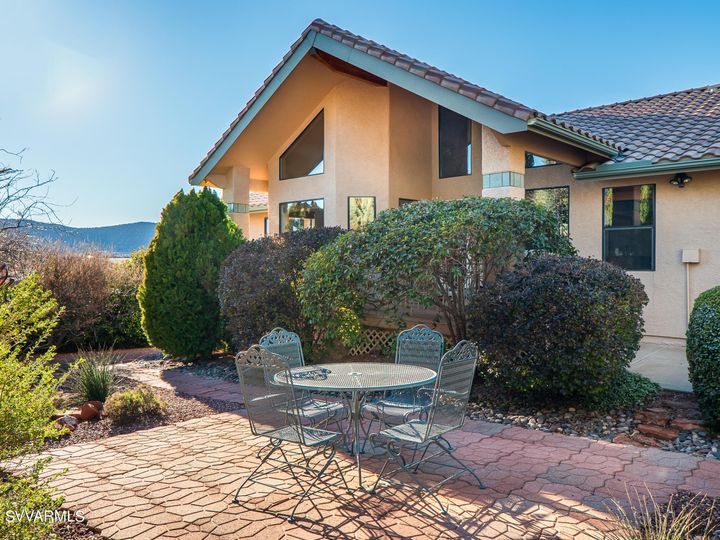 460 Concho Dr, Sedona, AZ | Cathedral View 1. Photo 11 of 28