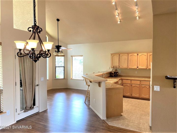 460 Concho Dr, Sedona, AZ | Cathedral View 1. Photo 17 of 28