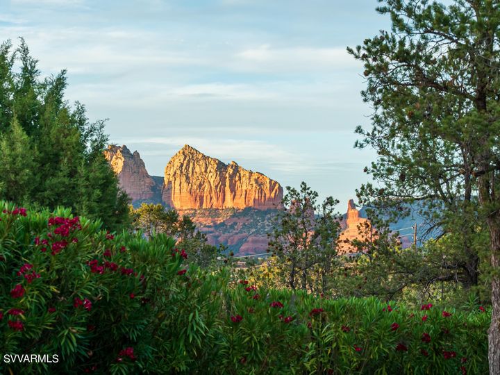 460 Foothills South Dr, Sedona, AZ | Foothills S 1. Photo 23 of 38