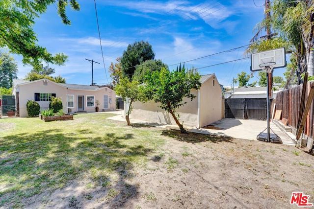 4744 Farmdale Ave, North Hollywood (los Angeles), CA | . Photo 25 of 30