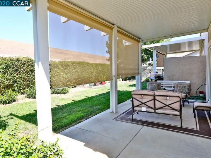 481 Desert Gold Ter Brentwood CA Multi-family home. Photo 14 of 16