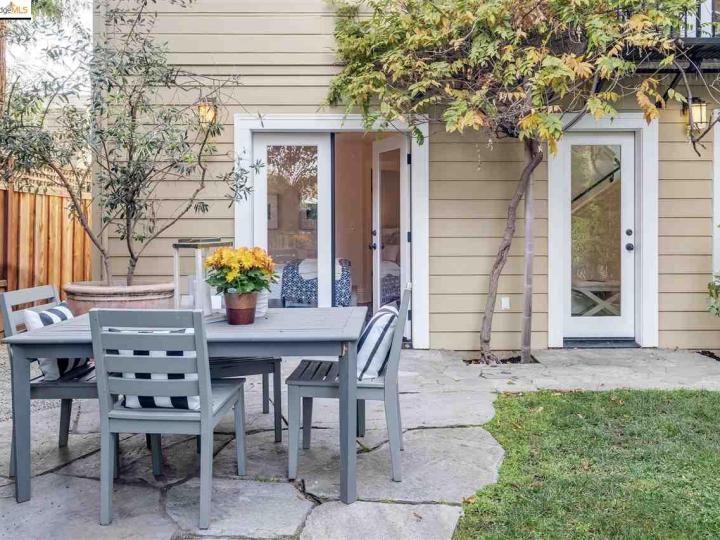 4918 Webster St, Oakland, CA | Temescal. Photo 25 of 31