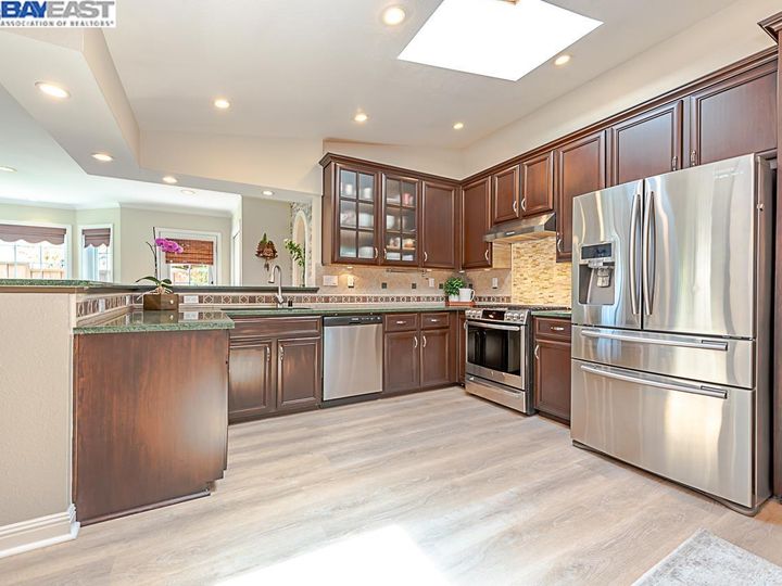 4941 Antioch Loop, Union City, CA | Crestwood. Photo 17 of 55