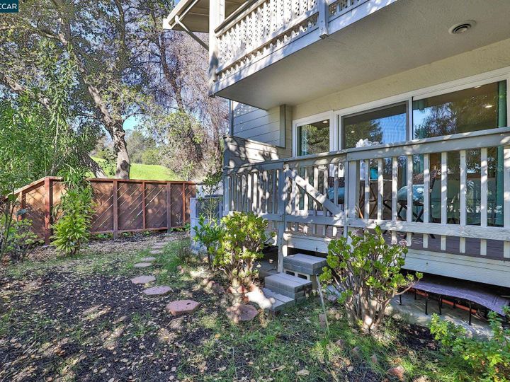 5 Janin Pl, Pleasant Hill, CA, 94523 Townhouse. Photo 22 of 32