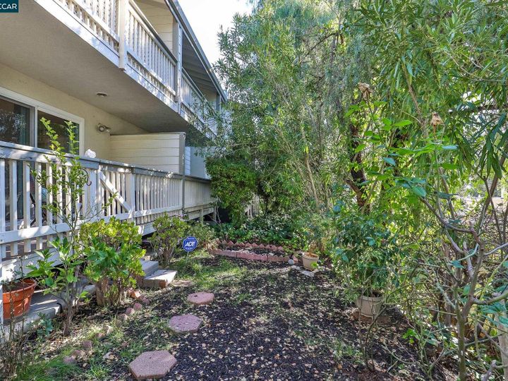 5 Janin Pl, Pleasant Hill, CA, 94523 Townhouse. Photo 23 of 32