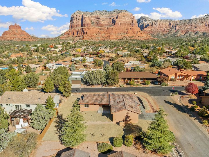 510 Concho Dr, Sedona, AZ | Cathedral View 1. Photo 2 of 43