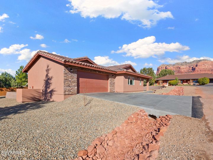 510 Concho Dr, Sedona, AZ | Cathedral View 1. Photo 3 of 43