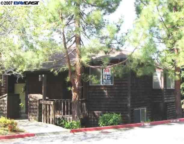 5352 Briar Ridge Dr, Castro Valley, CA, 94552 Townhouse. Photo 1 of 7