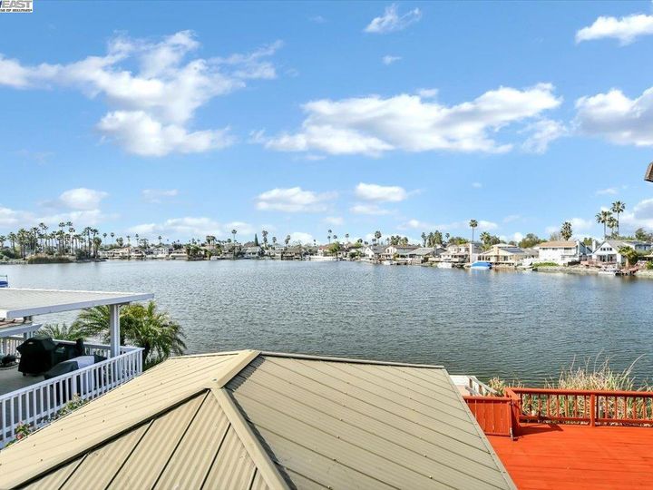 5379 Willow Lake Ct, Discovery Bay, CA | Willow Lake No Delta Access. Photo 36 of 48