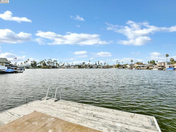 5379 Willow Lake Ct, Discovery Bay, CA | Willow Lake No Delta Access. Photo 45 of 48