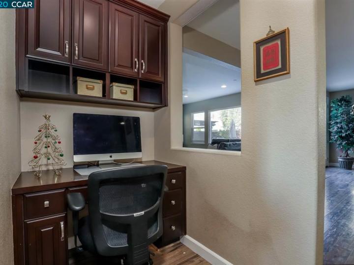 547 Belmont Ct, Brentwood, CA | Brentwood. Photo 12 of 30