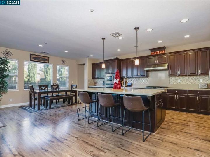 547 Belmont Ct, Brentwood, CA | Brentwood. Photo 8 of 30