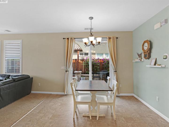 55 Obsidian Way Livermore CA Multi-family home. Photo 11 of 30