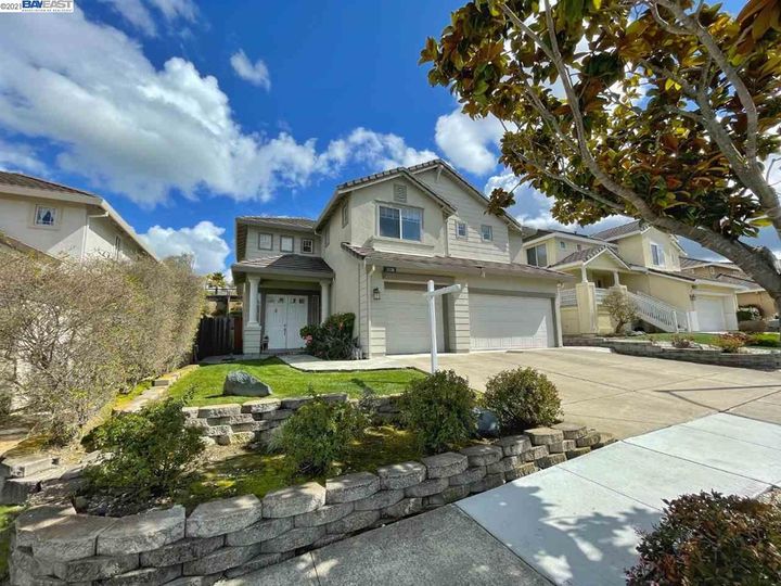 5538 Gold Creek Dr, Castro Valley, CA | 5 Canyons. Photo 1 of 38