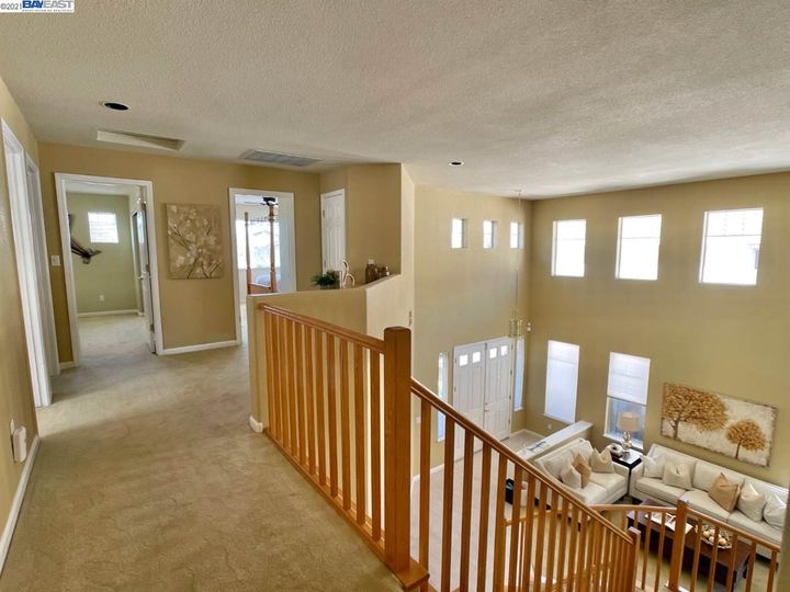 5538 Gold Creek Dr, Castro Valley, CA | 5 Canyons. Photo 28 of 38