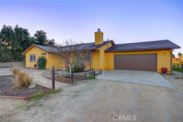 5570 Forked Horn Pl, Paso Robles, CA | . Photo 2 of 51
