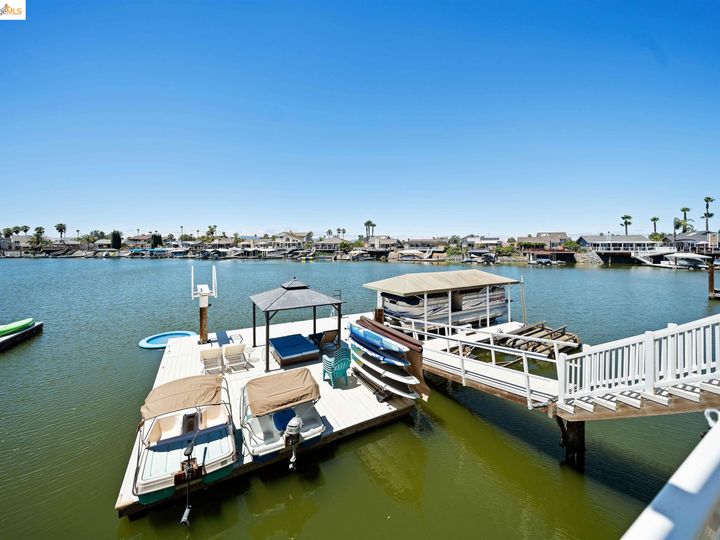 5645 Sunfish Ct, Discovery Bay, CA | Delta Waterfront Access. Photo 36 of 52