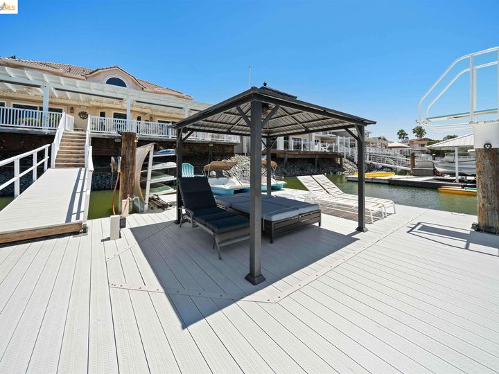 5645 Sunfish Ct, Discovery Bay, CA | Delta Waterfront Access. Photo 37 of 52