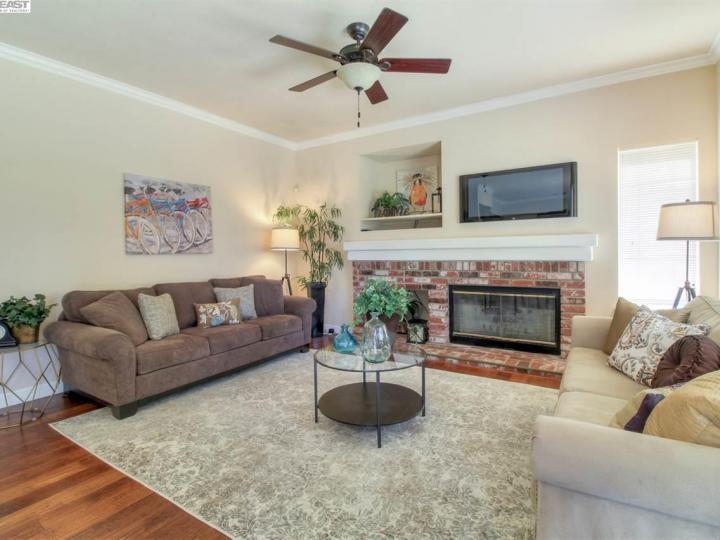 5681 Bobby Dr, Livermore, CA | Northside. Photo 4 of 40