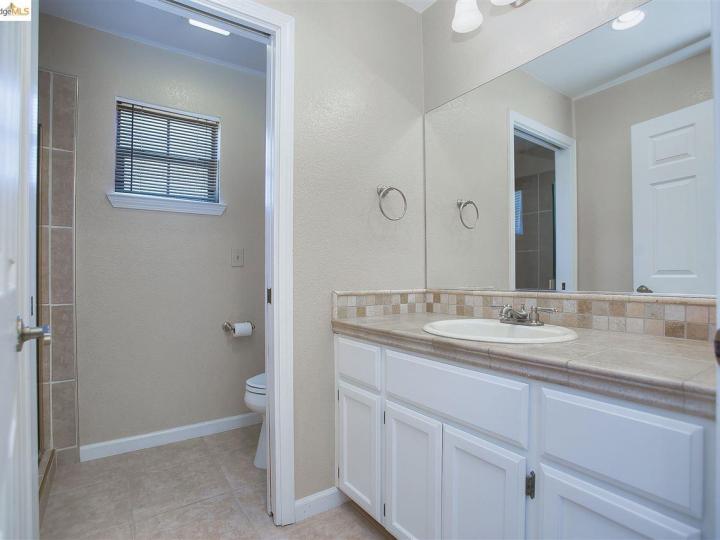 5770 Gateway Ct, Discovery Bay, CA | Discovery Bay Country Club. Photo 26 of 36