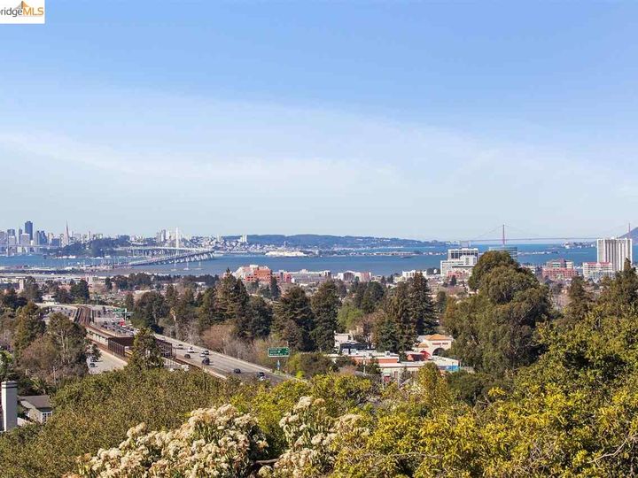 6056 Ocean View Dr, Oakland, CA | Rockridge Upper. Photo 8 of 14