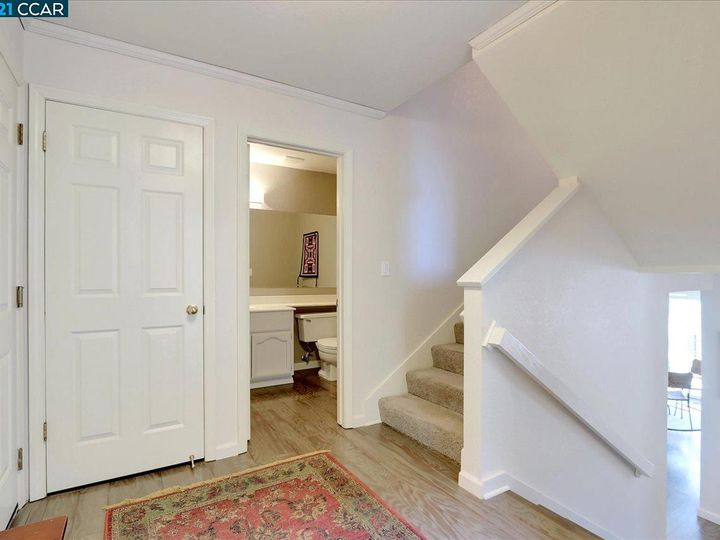 607 Little Ln, Pleasant Hill, CA, 94523 Townhouse. Photo 16 of 38