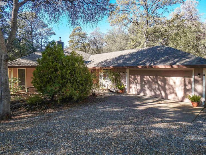 6321 Zamora Dr, Placerville, CA | . Photo 3 of 37